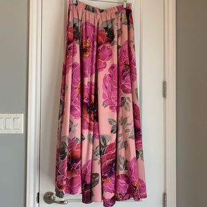 Long flowy floral printed skirt